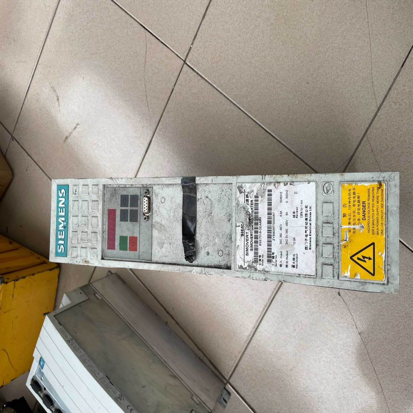 西门子SIMOVERT变频调速器6SE7018-0EA--议价商品