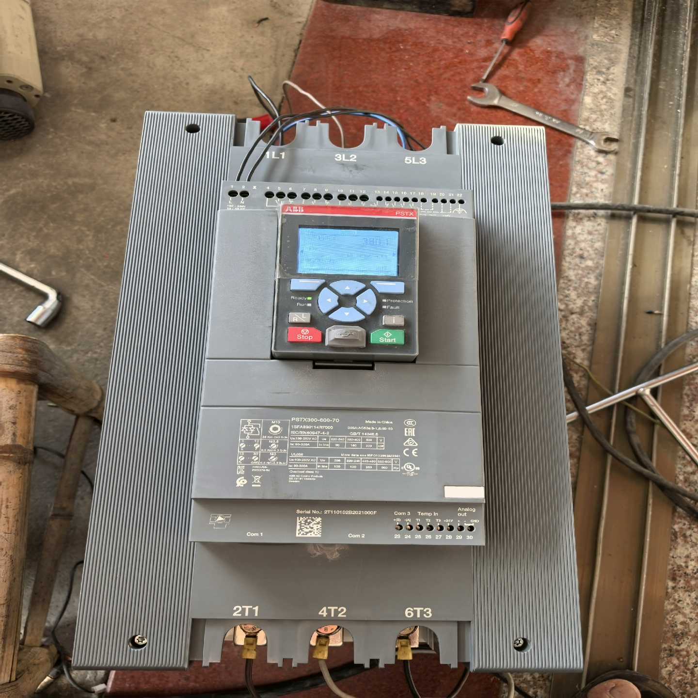 议价ABB软启动器PSTX370-60070，o成色好，维修/现货