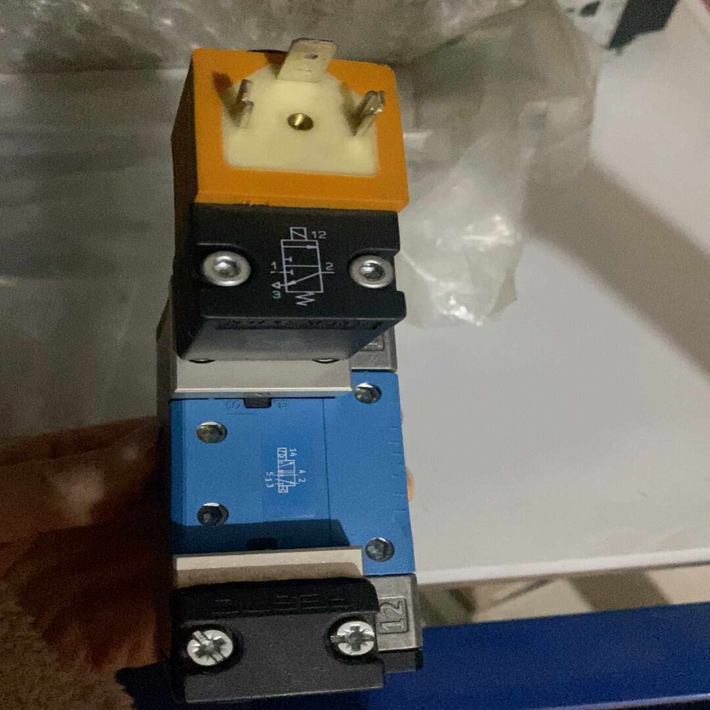 费斯托电磁阀无包装MD-5/2-D-1C43343询价