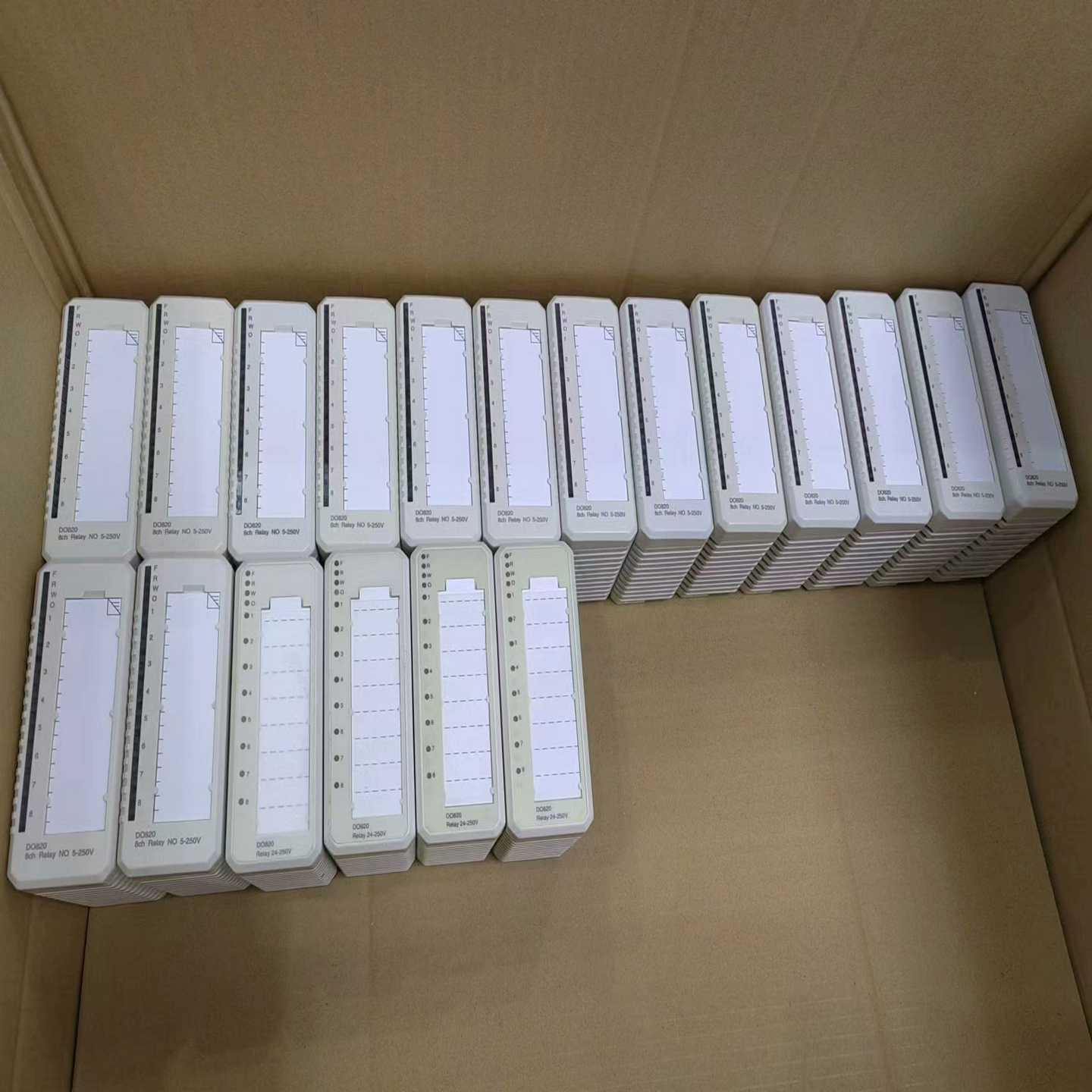 (询价)ABB模块#DO820，成色新，！