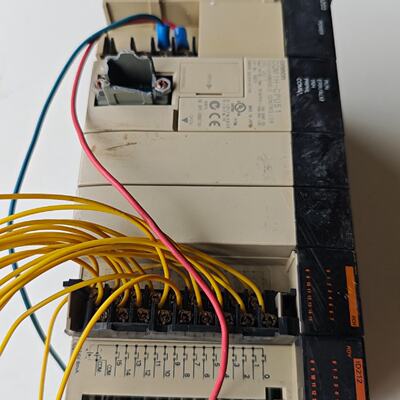 议价A Set Of  Plc Model Cqm1hCpu51 Equipped With Id212适用