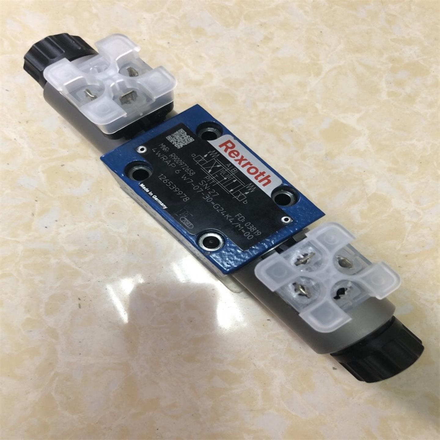 力士乐比例先导阀4WRA6W7-07-30=G24K4/M=（佳毅工控）