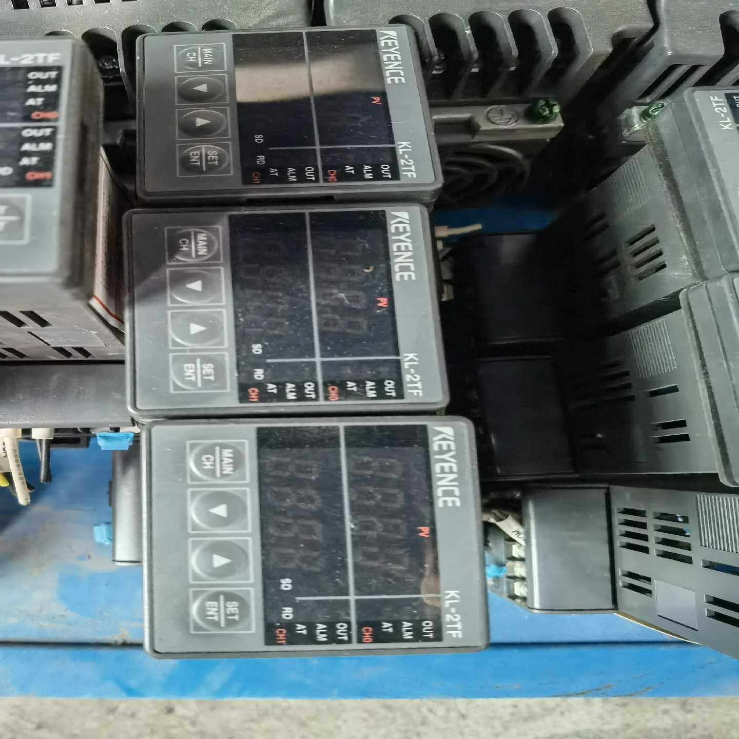 传感器基恩士   KL-2TF（电子设备）