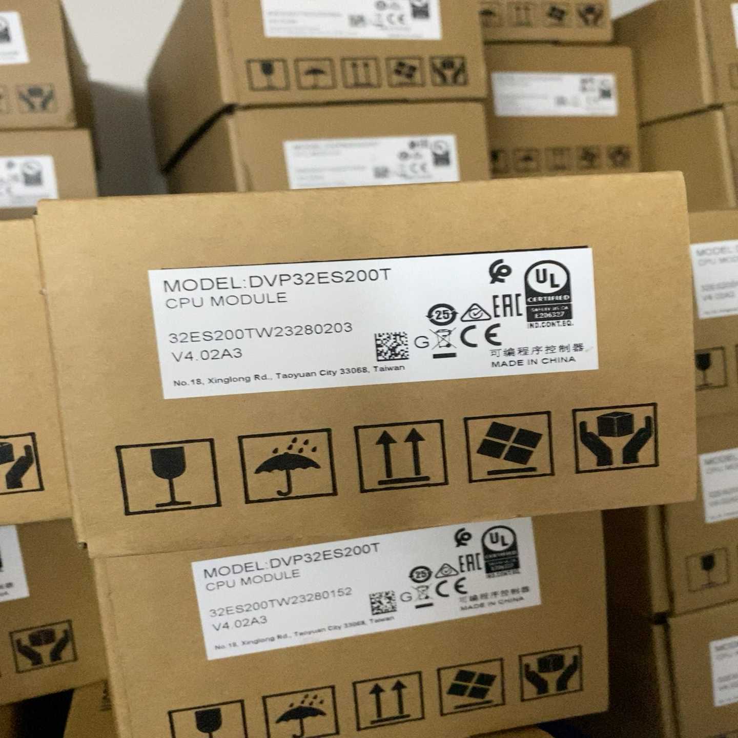 台达PLC，DVP32ES200T，原包装询价