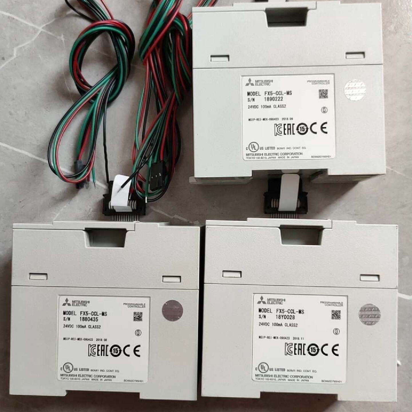 FX5CCLMS实物拍摄盖板齐全电源线都在功能包