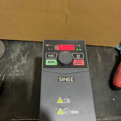 正弦变频器EM7301R53B1.5KW380V有两-议价