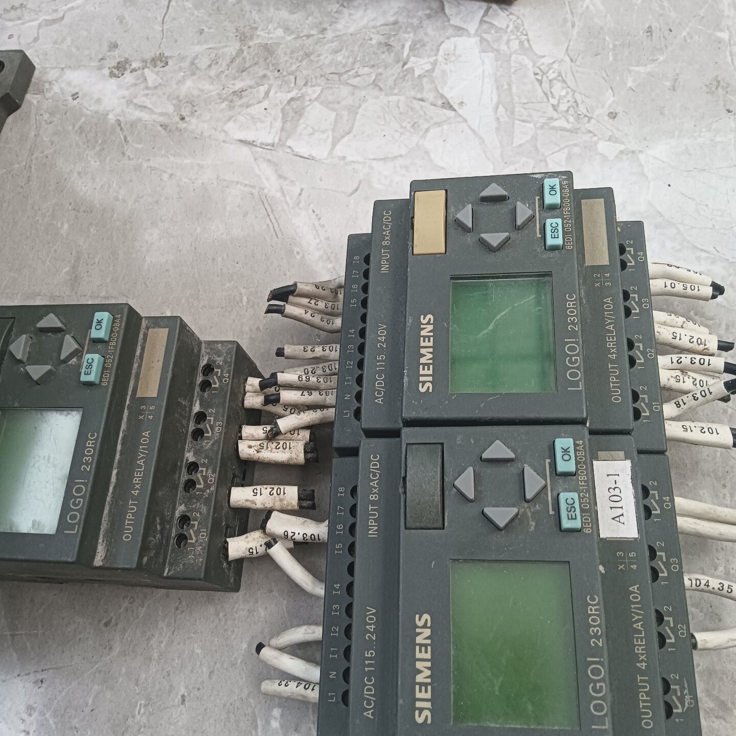 议价西门子LOGO230RC控制器型号6ED10521F议价