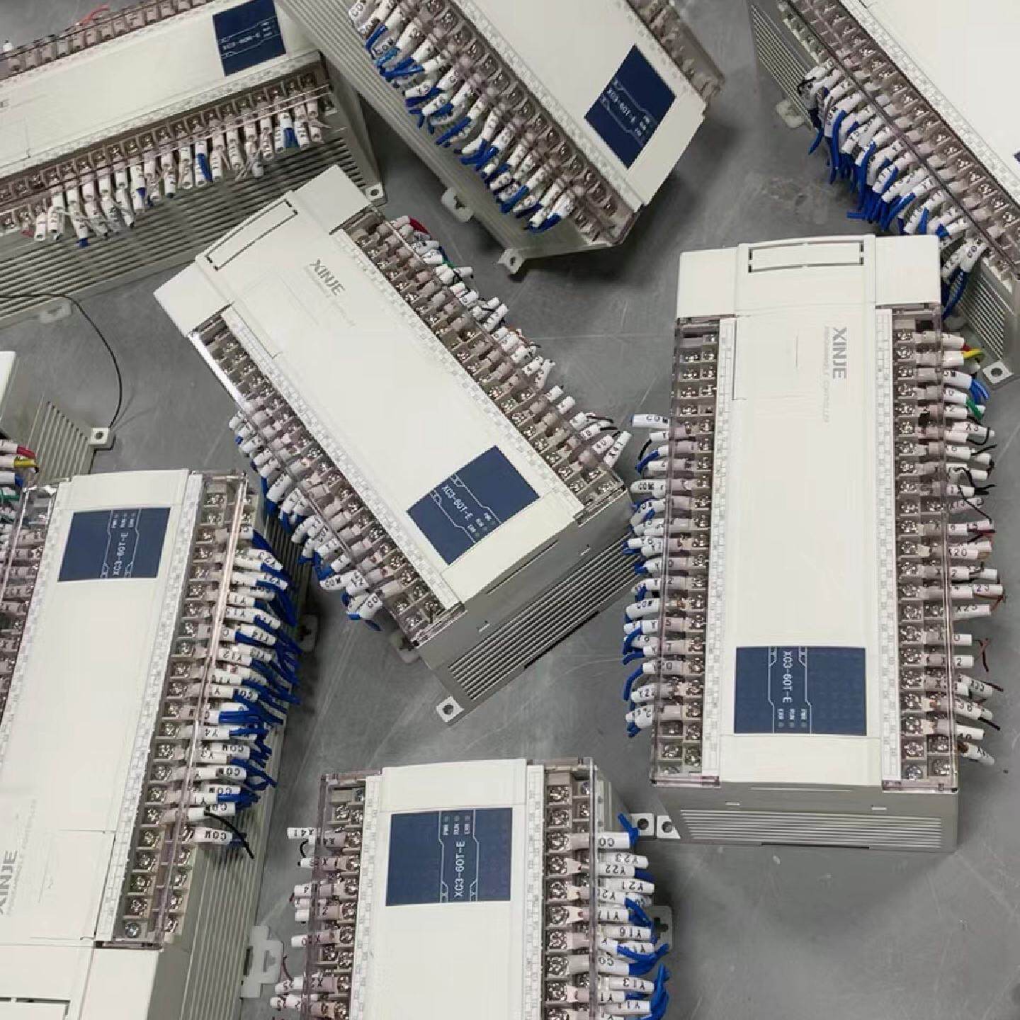 【询价】信捷PLC XC3-60T-E 件，，边条盖适用