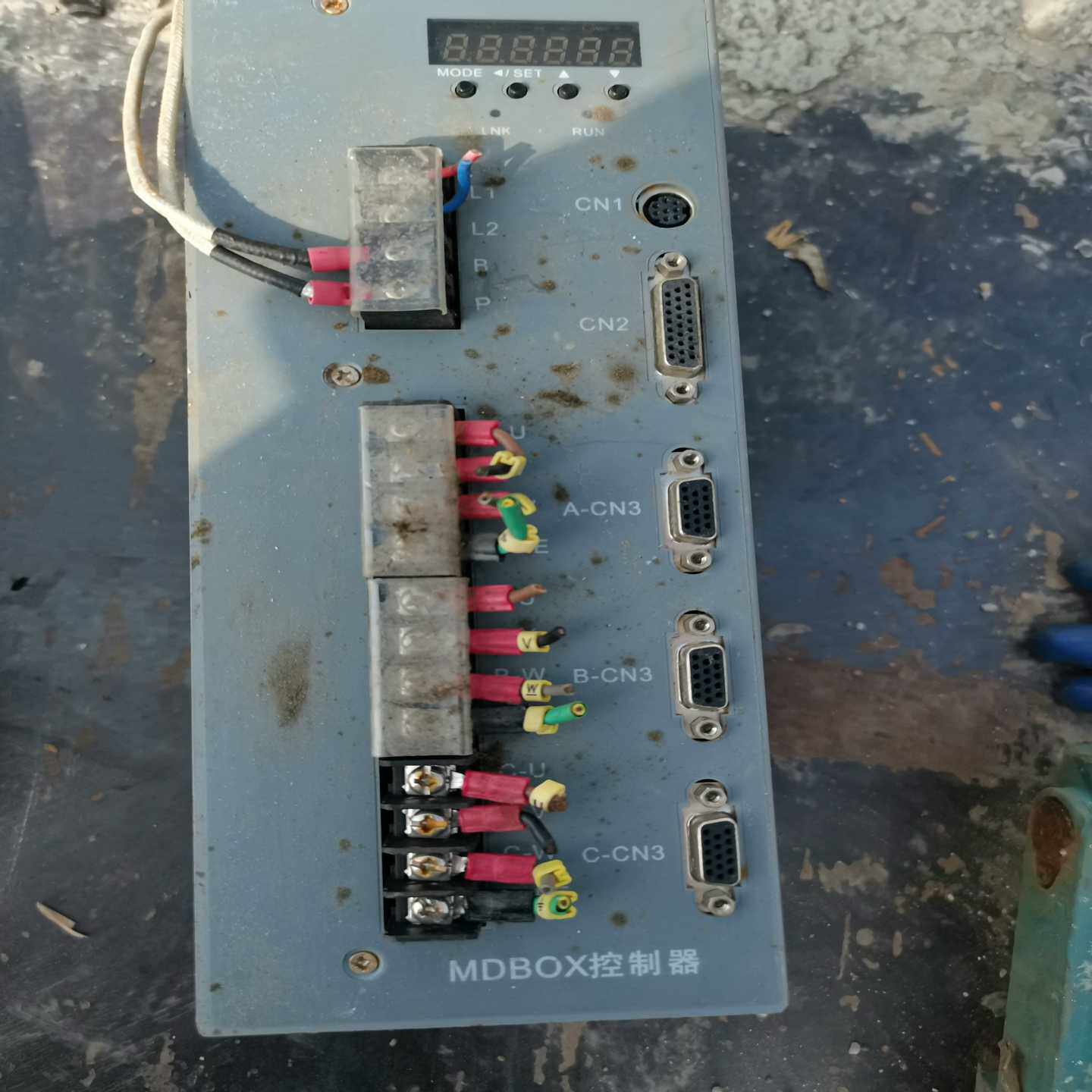 拆机森创伺服控制器MDBOX-NV3030E--议价商品