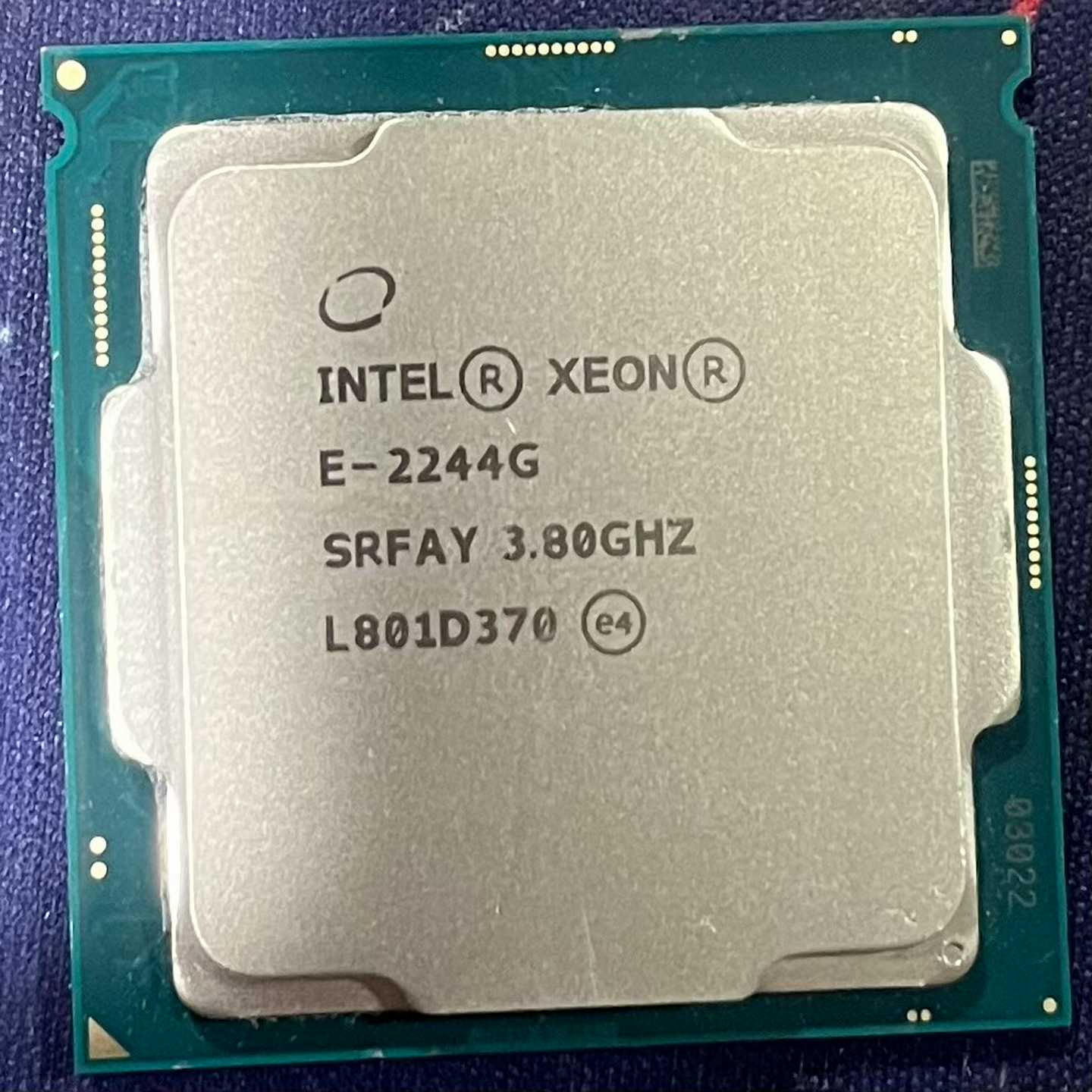 E-2244G，成色新，一年保有联系（零零电子）