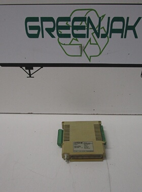 LUTZE 743413 DIO3413 24V  2A DC DIGITAL OUTPUT MODULE  USED