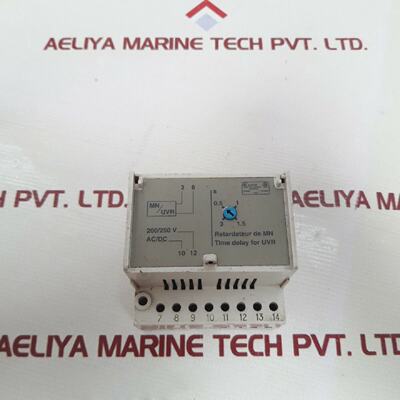 MODULE  RETARDEMENT SCHNEIDER ELECTRIC 33682 200250V ACDC 05