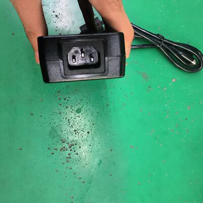 台湾明纬原装电源适配器，型号GST120A12-HON，24--议价商品