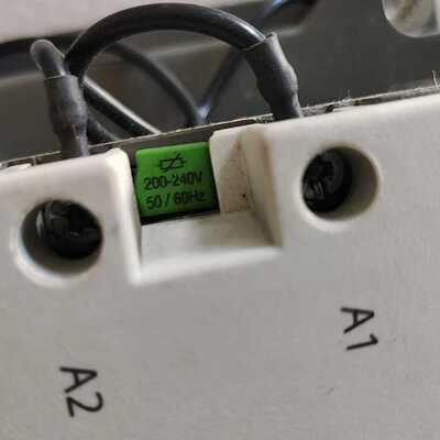 询价~Lenze伦茨E84AZESR2224SD变频器射频干扰