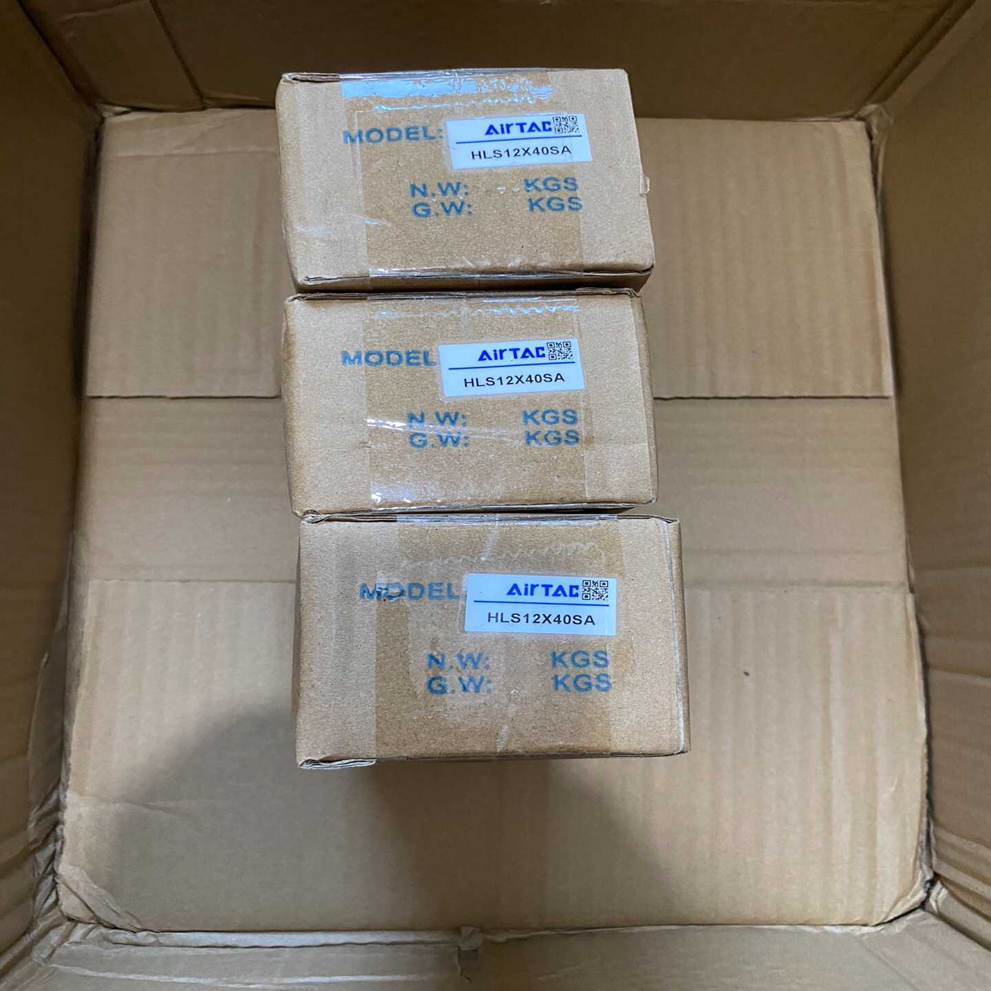 亚德客气缸，型号HLS12*40SA，滑台气缸，实物图拍摄，