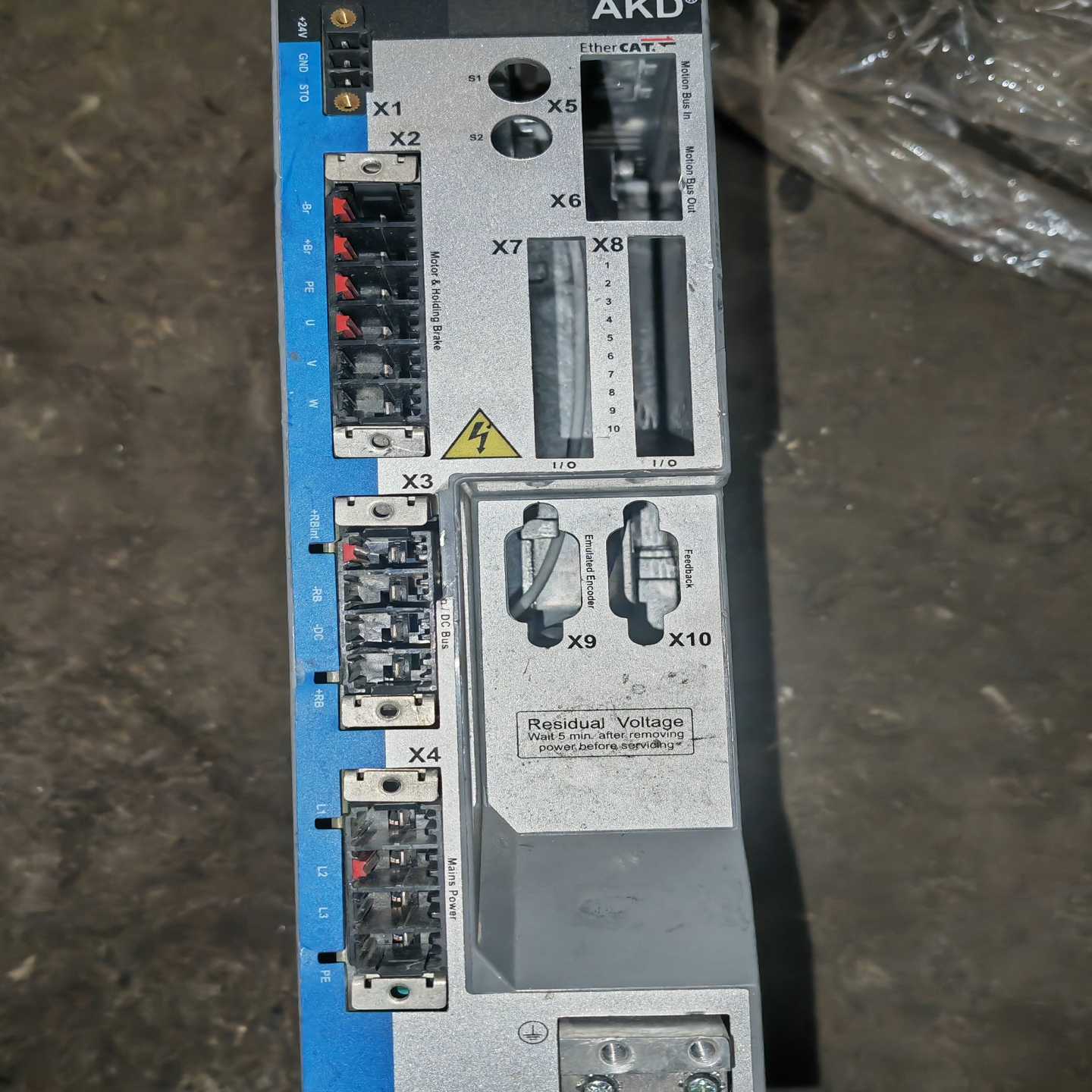 AKD-P01207-NBEC-0000缺一个板子。当--议价商品