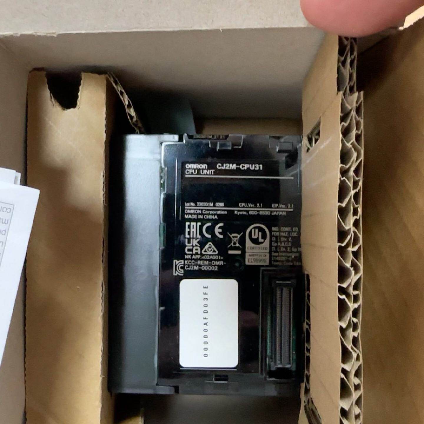 议价Cj2mCpu31 Br New Only Opened 23 Years Old Box Code适用