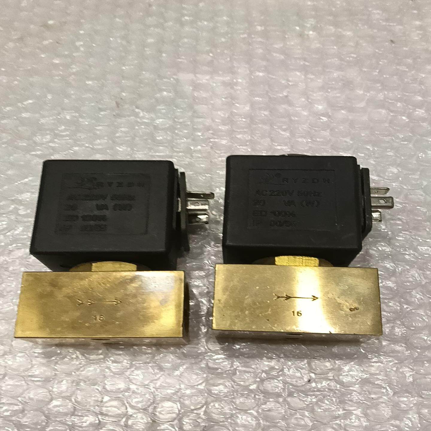 RYZDH电子排水器，全新无包装。有一个缺一个螺丝，看图。打