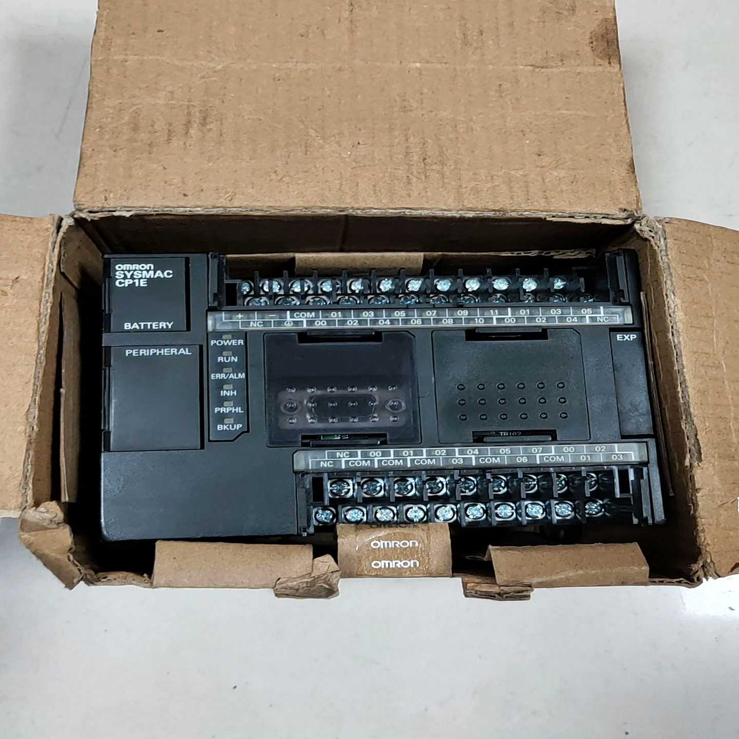 询价~PLC CP1E-N30DT-D，样机上面拆的，实物图