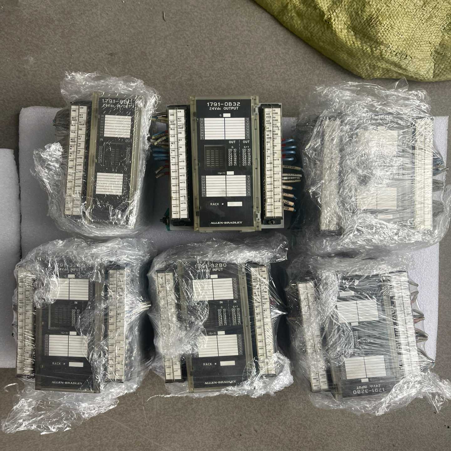 ab 1791-OB32-1个、1791-32B0-3个、1~询价