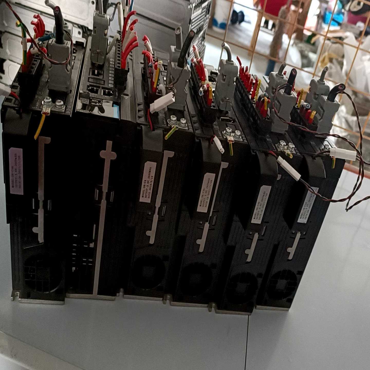 SV635NT3R5，1千瓦总线驱动器，外观漂亮，数量6个--议价商品