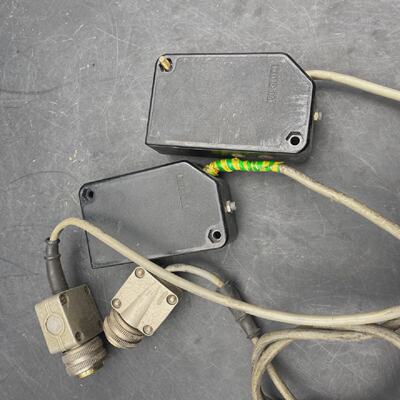 LOT OF 2 VISOLUX SENSOR