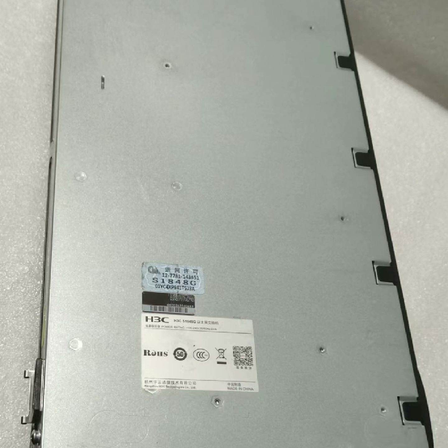 议价--二手 H3C S1848G  48口全千兆管理交换机  实图