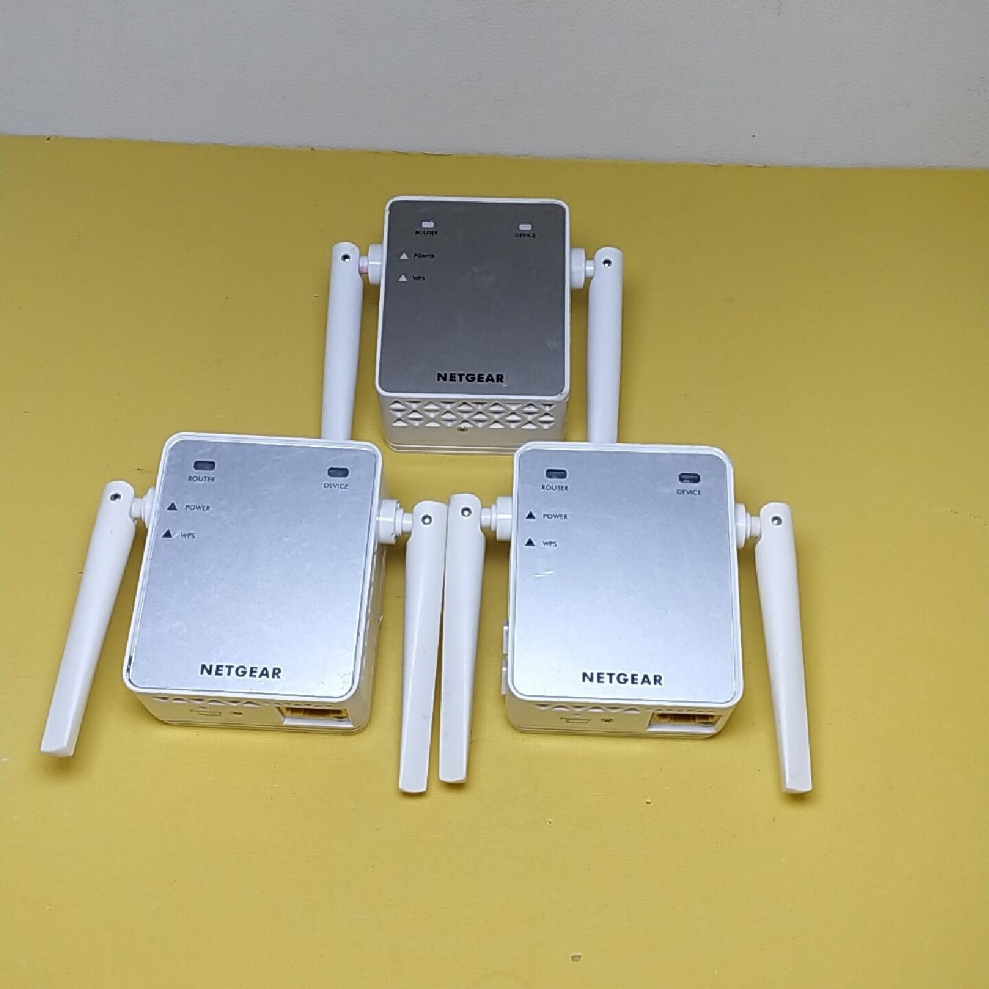 寻&ldquo;&rdquo;网件WiFi信号放大器扩展器RE2700WiFi扩展可