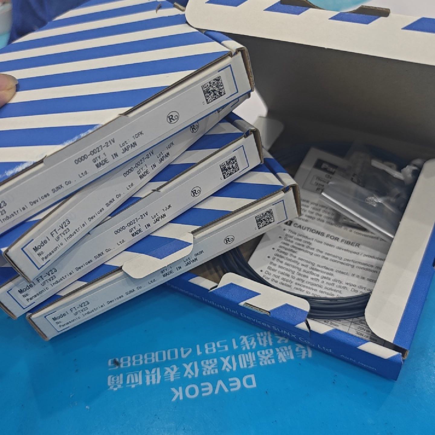 全新松下光纤传感器FT-V23，日本原装进口，型号0000--议价图片