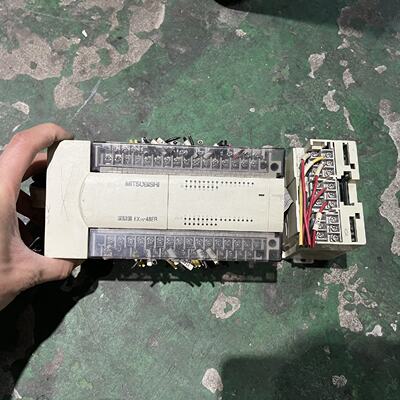 三菱PLCFX2N48ER模拟量模块FX2N4DA模-议价