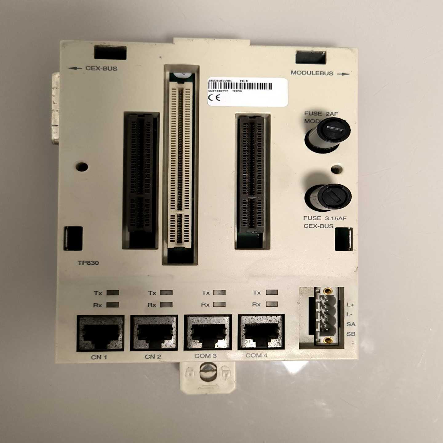 AC800M控制器通用底座TP830，成色一般，功能询价