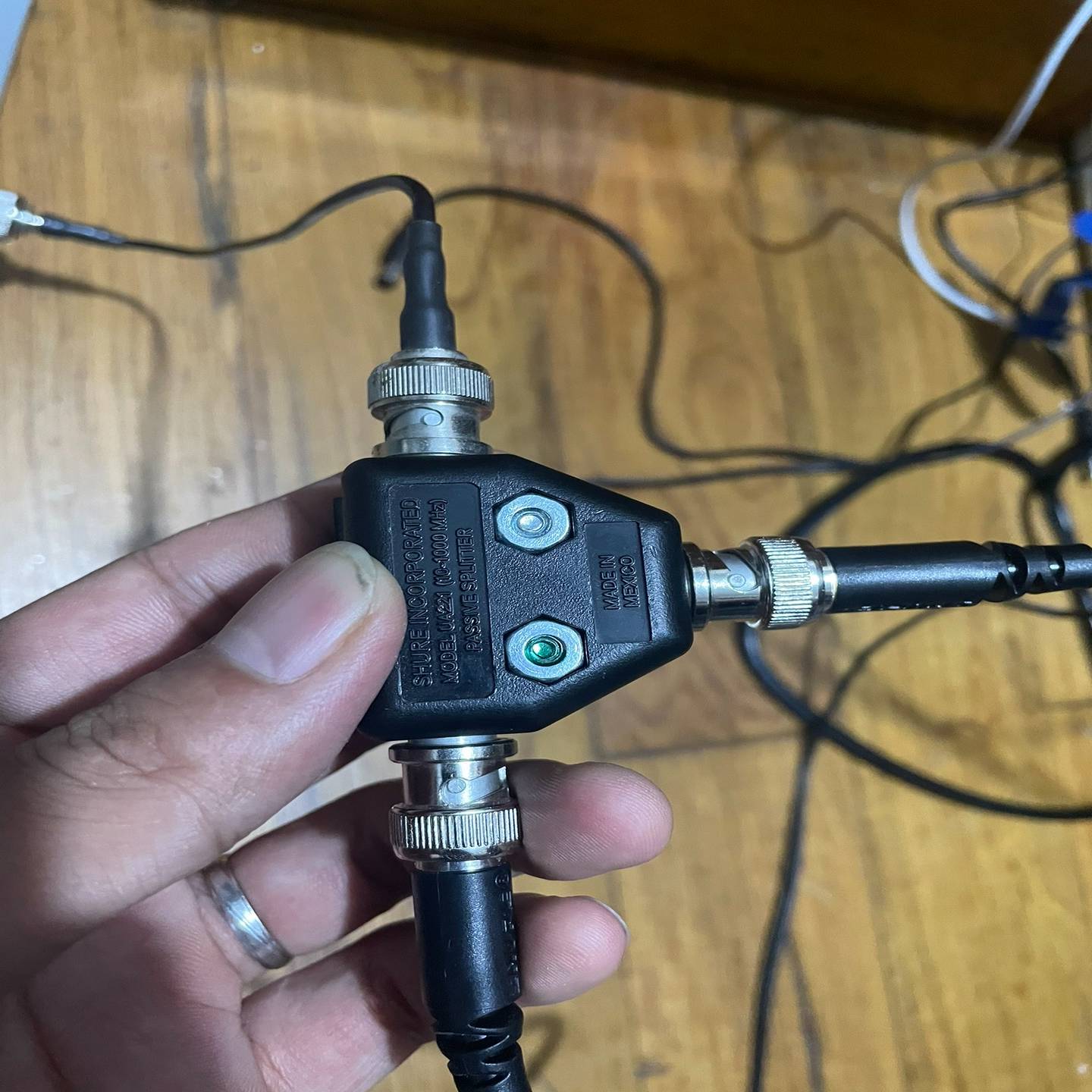 舒尔ua221无线缐话筒天线缐其它元器件