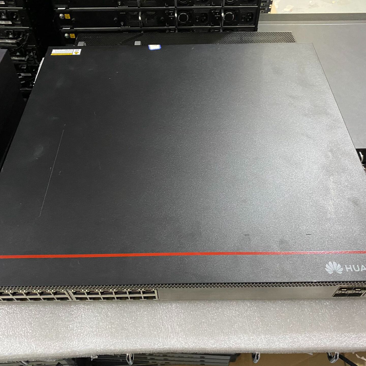 S5736-S24T4XC 三层交换机，24个千兆电口，-询价