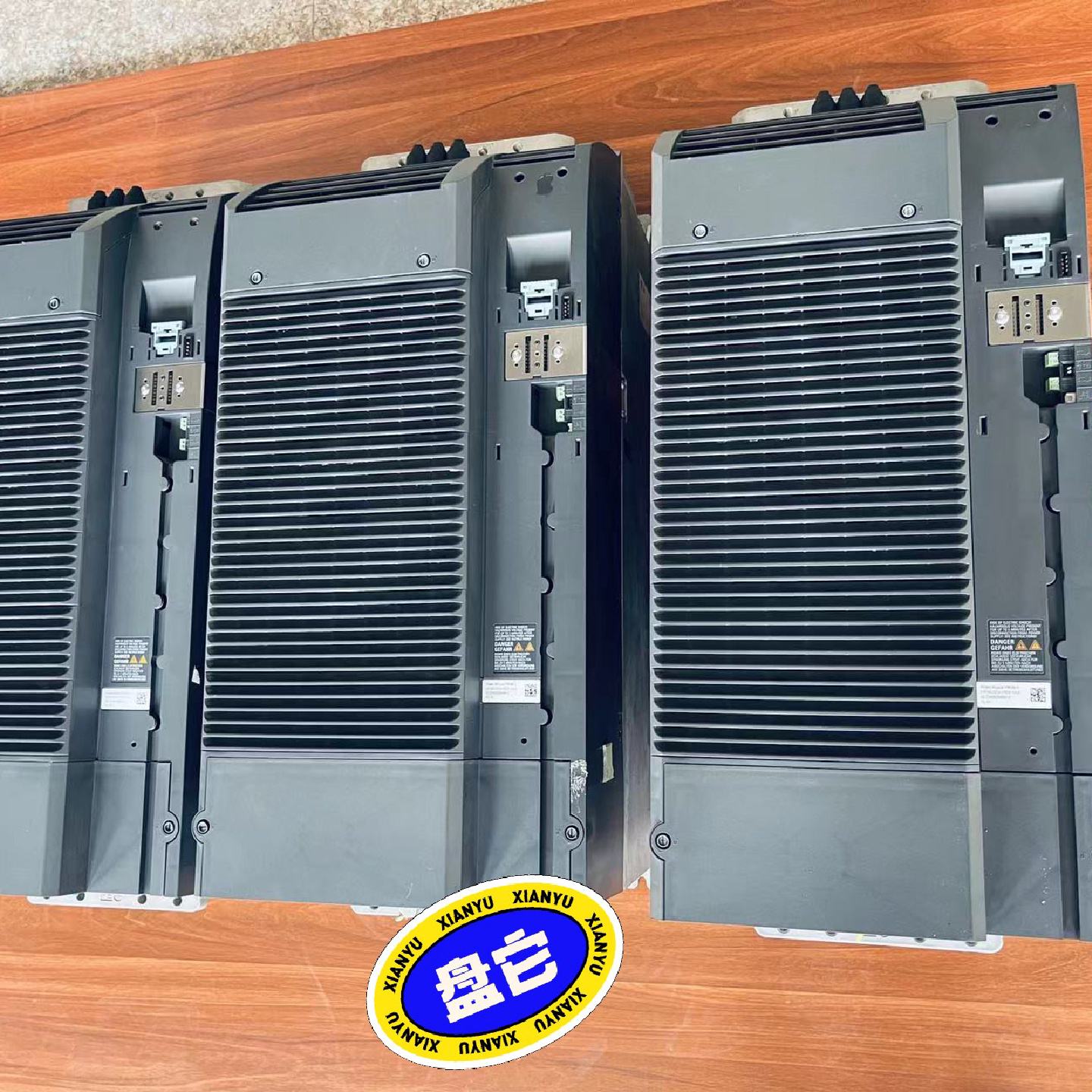 询价99新 6SL3210-1PE32-5UL0变频器13议价