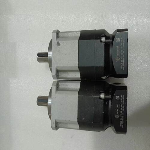 询》纽氏达特行星减速机IB90L250P2S2194