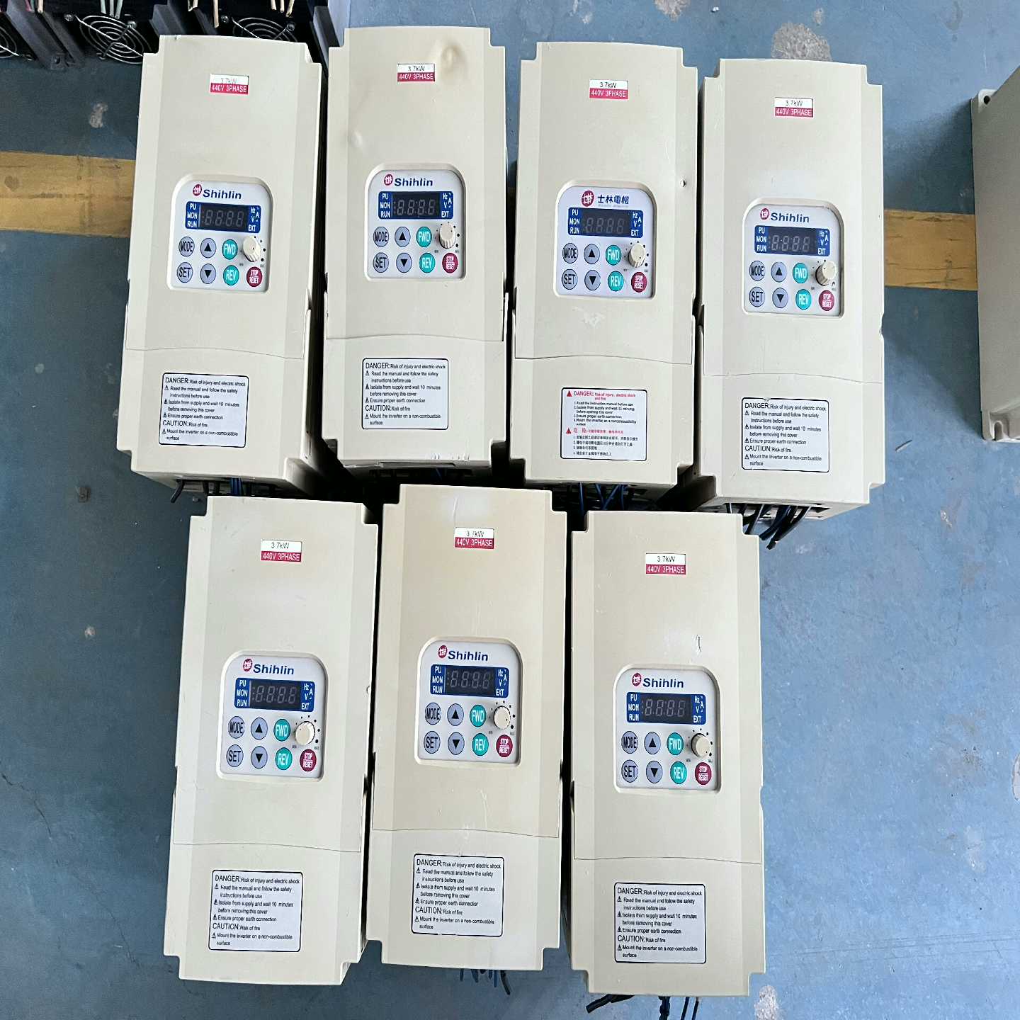 【议价】SS-043-3.7K-D士林变频器，3.7KW适用