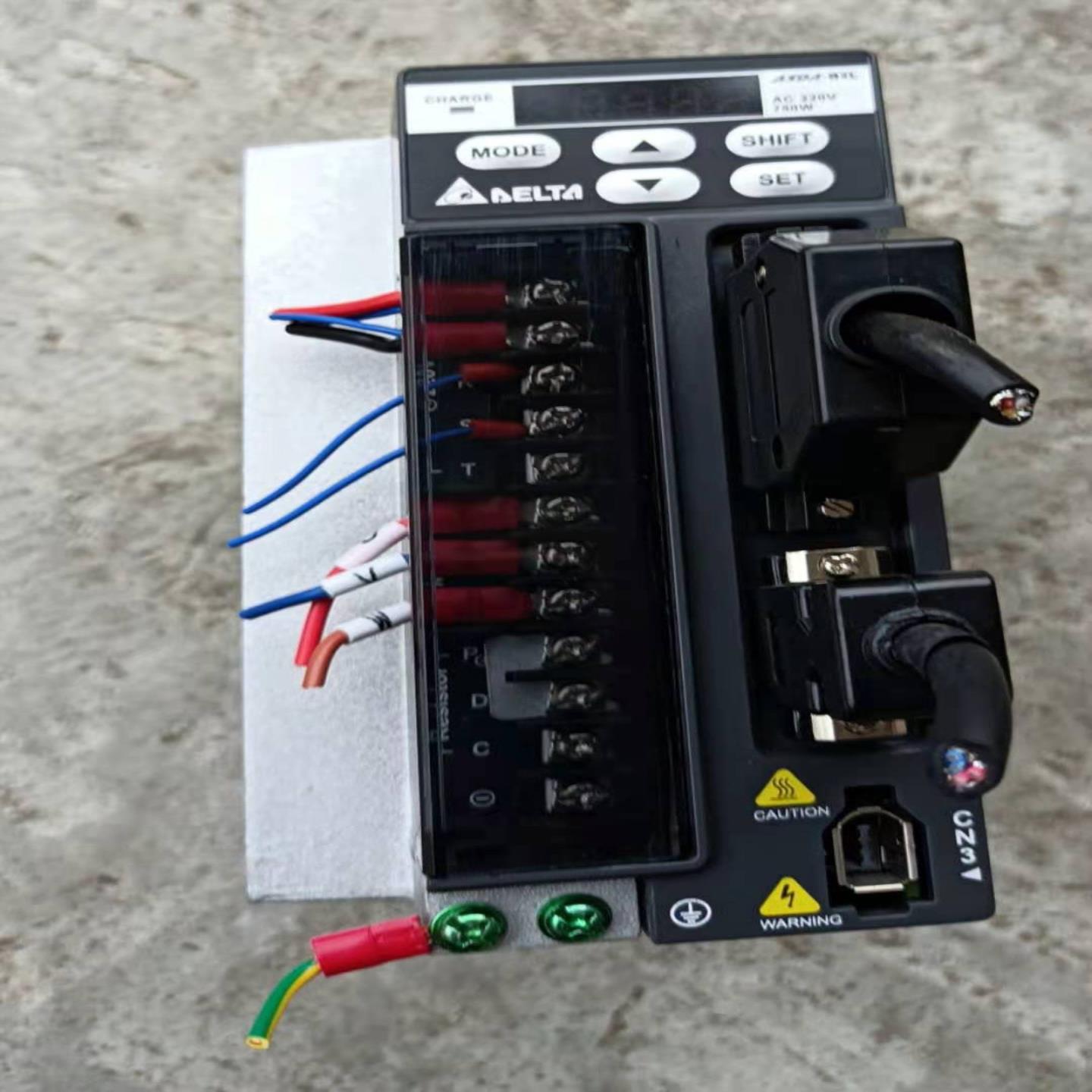 台达ASD-B2L-0721-B，拆机包邮包邮528~议价