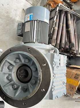 未使用sew减速机电机SAF97DV100L4/BMG全新S--议价商品