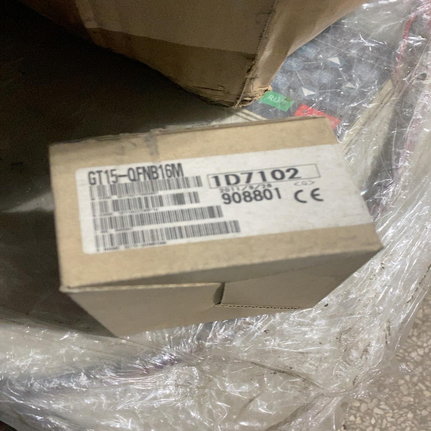 【请询价】原装日本三菱触摸屏内存卡GT15-QFNB16M全新 带包装