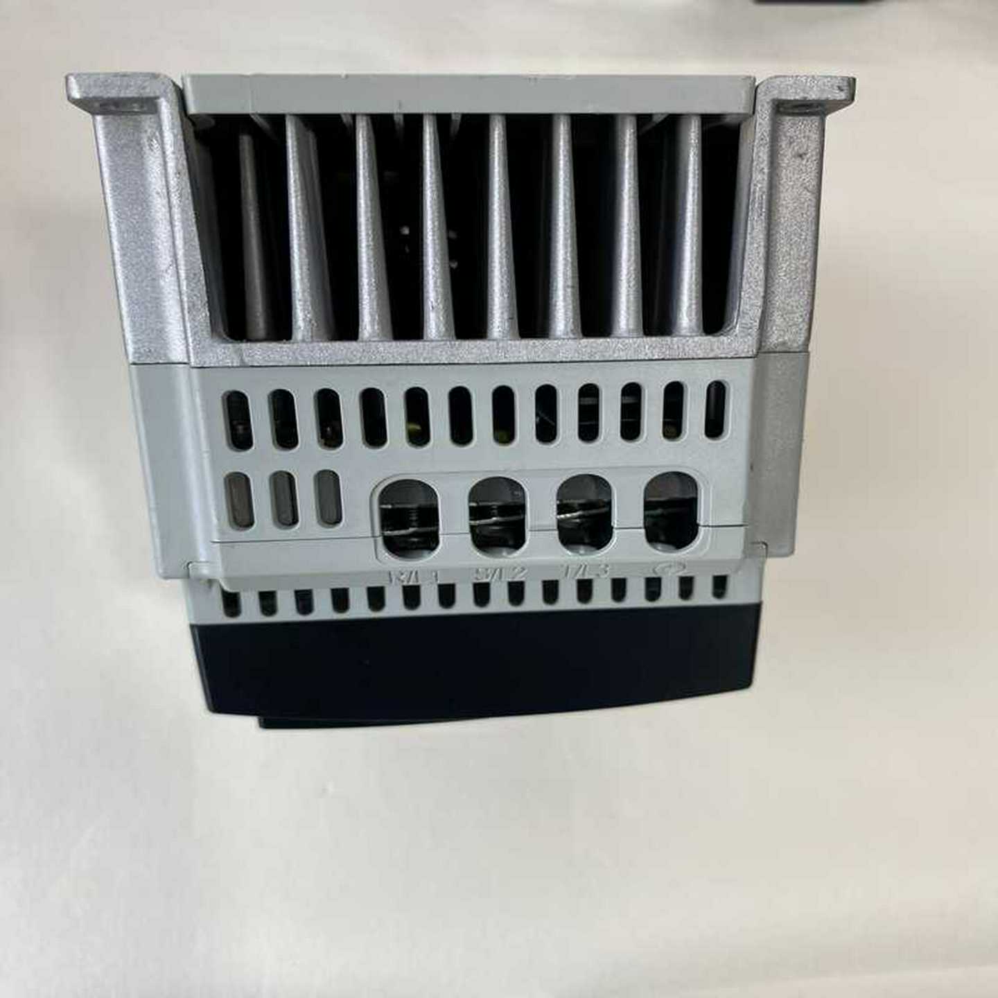 询价~AB罗克韦尔变频器，型号22F-D8P7N113 ，