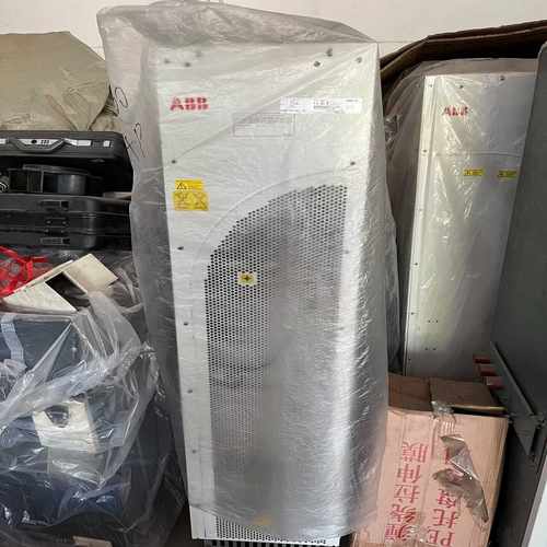 ABB变频器ACS800-04M-0260-3+P901【白零商行】
