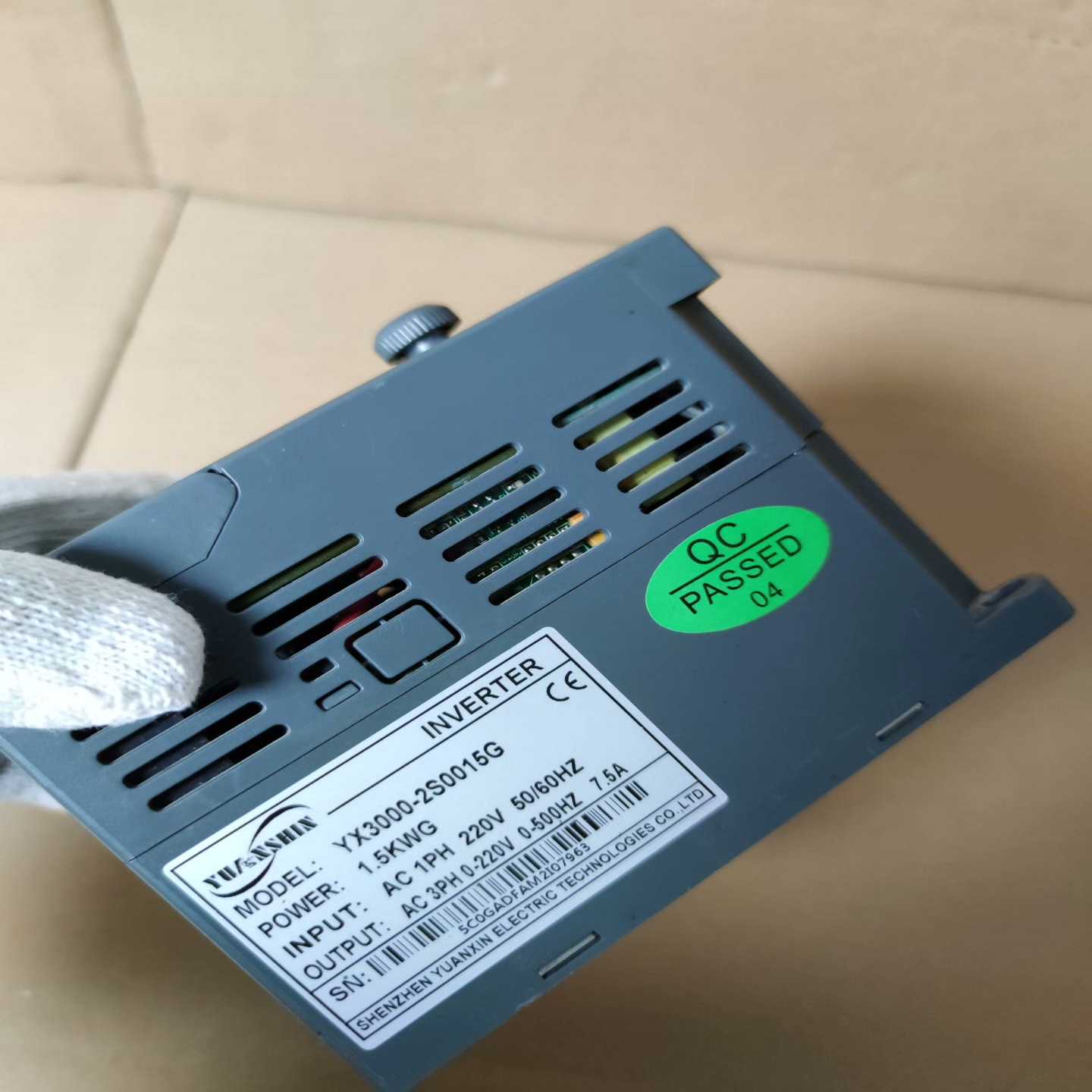 拆机源信1.5KW变频器，型号YX3000-2S0015G，-议价