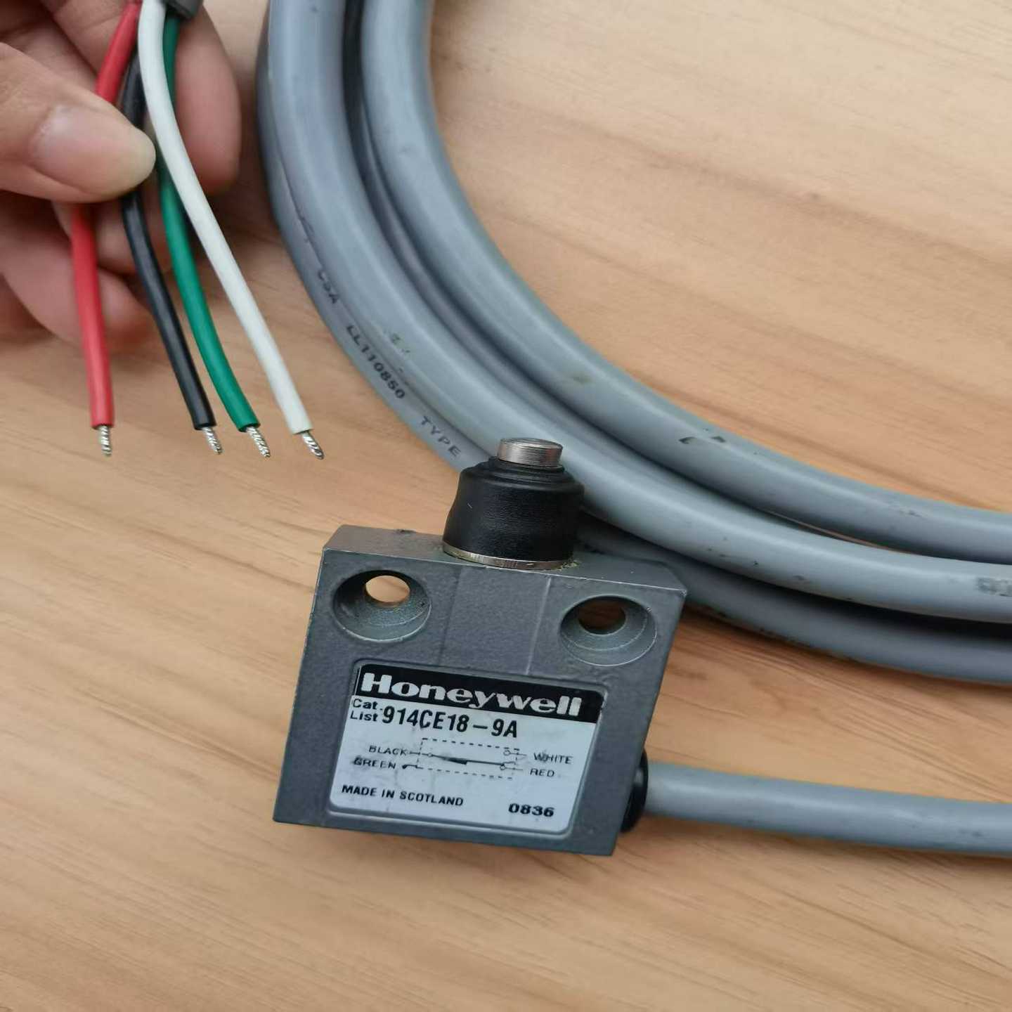 霍尼韦尔Honeywell914CE18-9A限位开关原装-议价