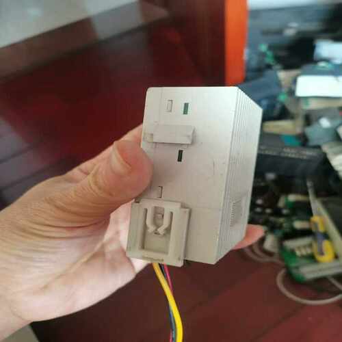 三菱手持触摸屏示教器 型号GT2505HS-VTBD，成色很~询价