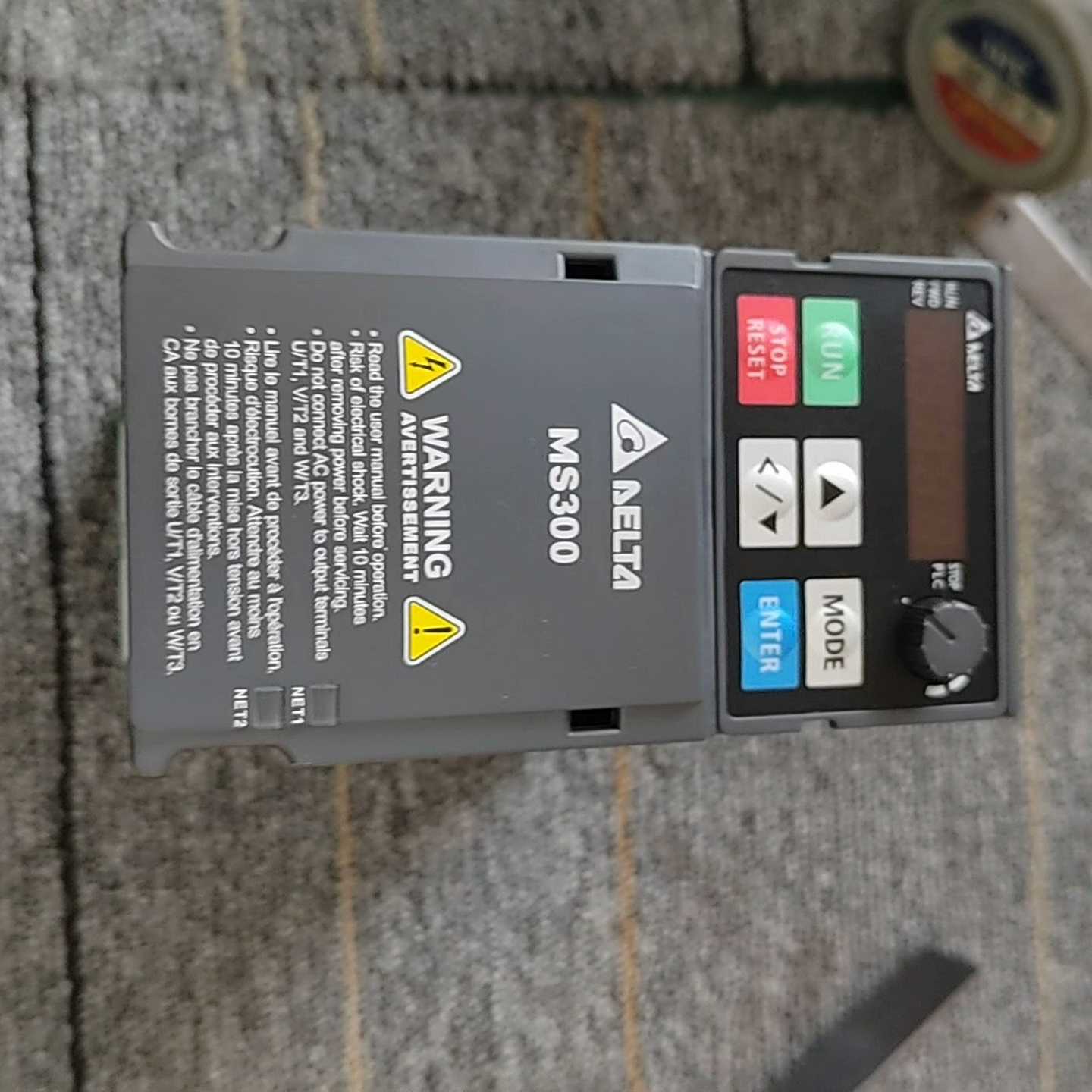 台达MS300系列0.75kw变频器，台达VFD2A7MS4（电子设备）