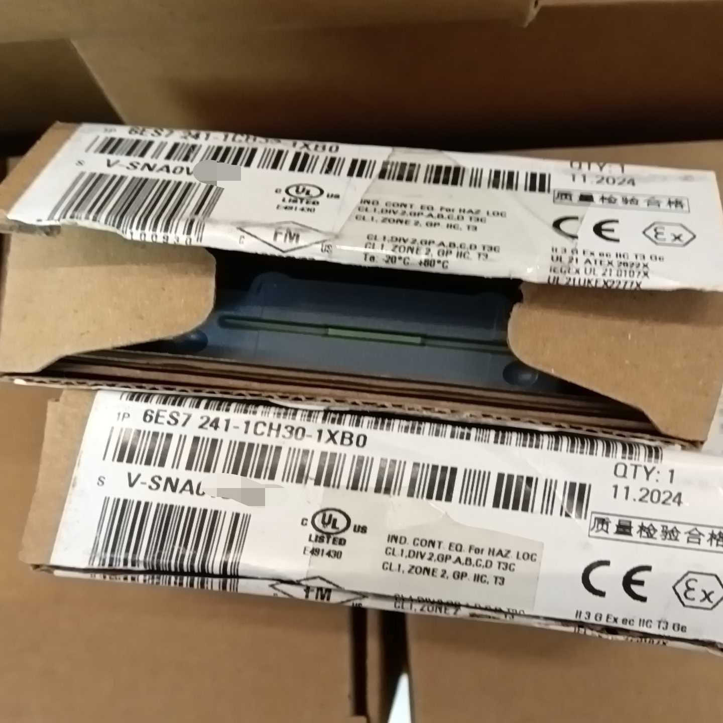 西门子6ES7241-1CH30-1XB0，全新原装正品，--议价商品