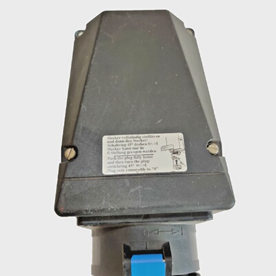 *NEW NO BOX* Ceag GHG5114409R0001 Ex Wall socket Zone 1 16 A