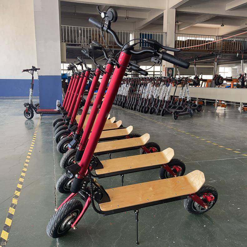 摇臂电动滑板车越野滑板车大功率双驱滑板车成人代步车