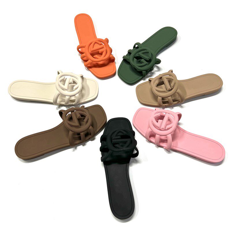 塑料凉拖鞋2025新款果冻鞋女外穿成人防滑软底纯色一字型沙滩鞋女