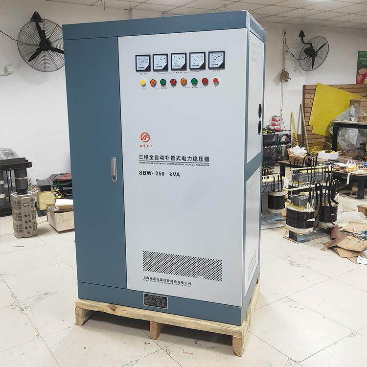 电力稳压器8kw100kw10kw200kva三相62005功率稳5压柜380V大0电源